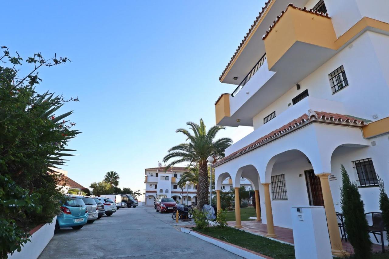 Kion Beach Appartment Mijas-Costa マラガ エクステリア 写真