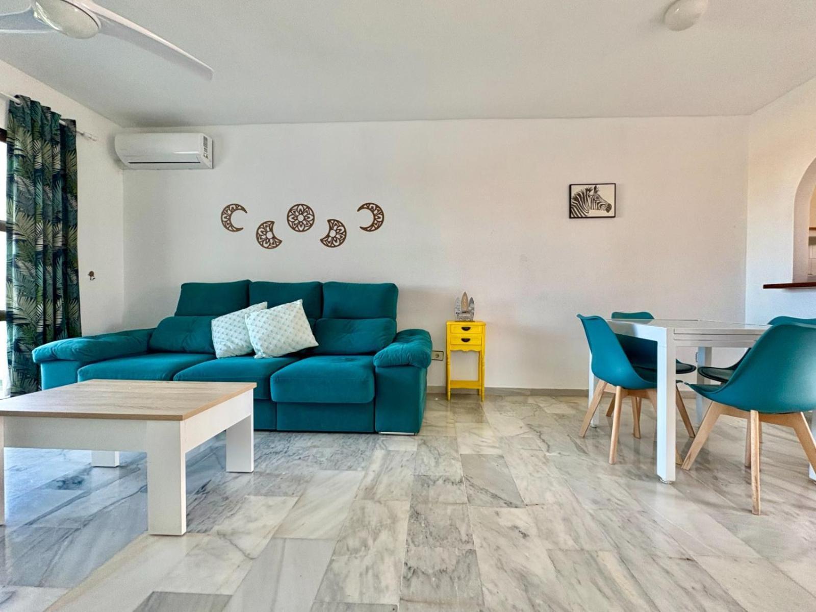 Kion Beach Appartment Mijas-Costa マラガ エクステリア 写真